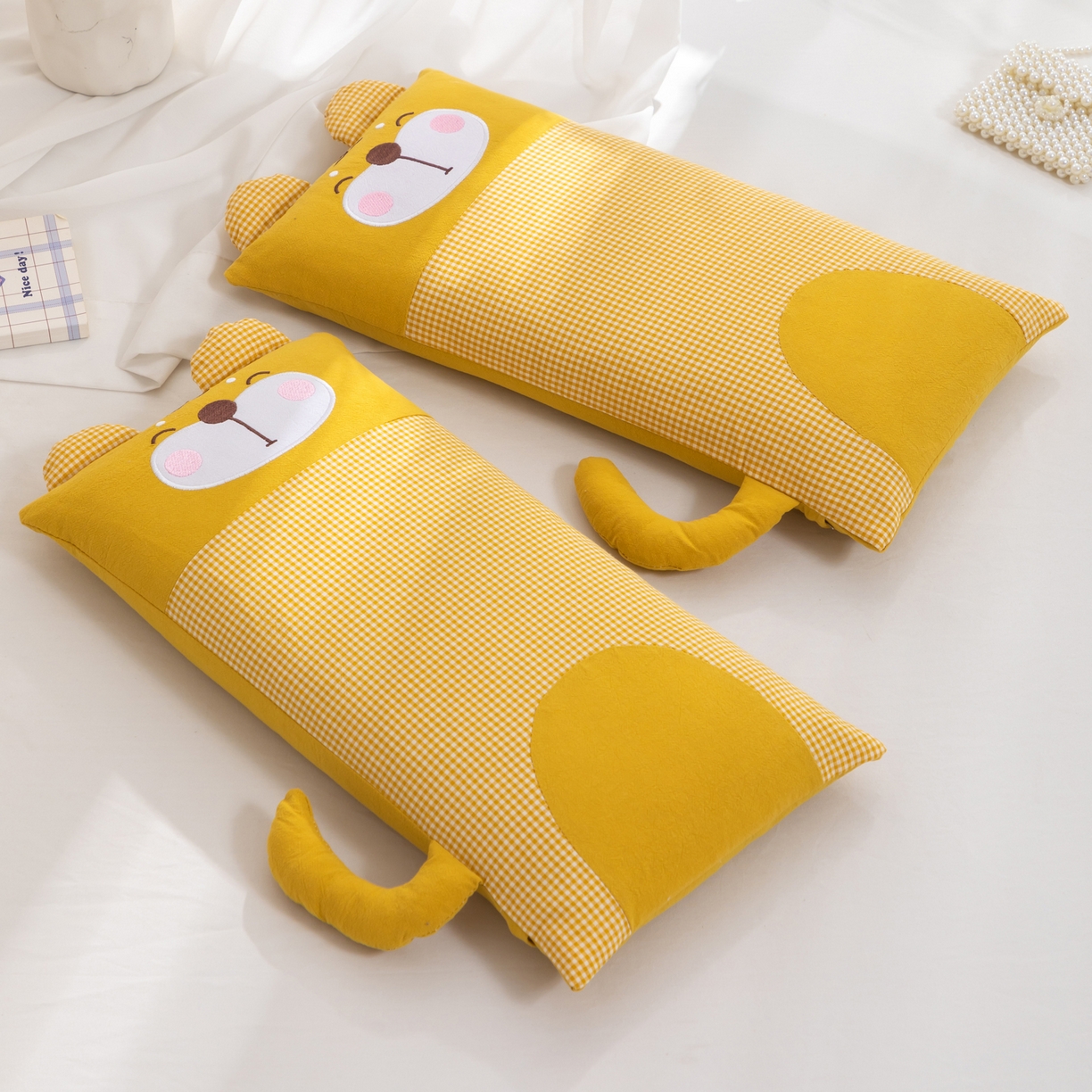 91家纺网 家纺一手货源 找家纺 （总）大熊枕芯 2025新款贴布绣卡通荞麦枕头枕芯