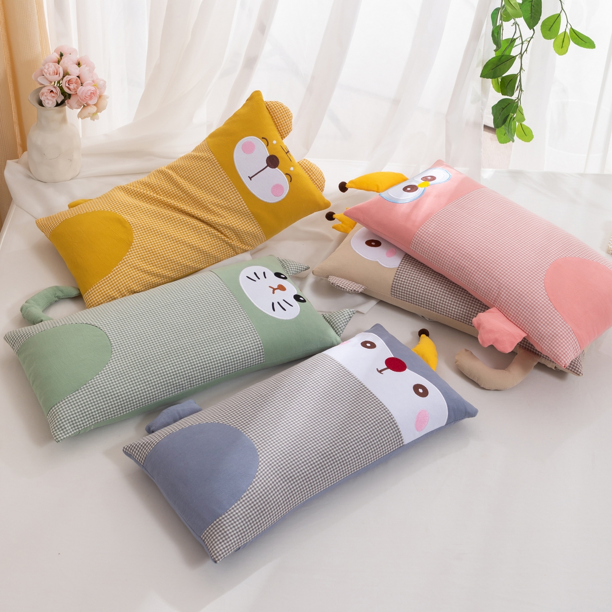 91家纺网 家纺一手货源 找家纺 （总）大熊枕芯 2025新款贴布绣卡通荞麦枕头枕芯