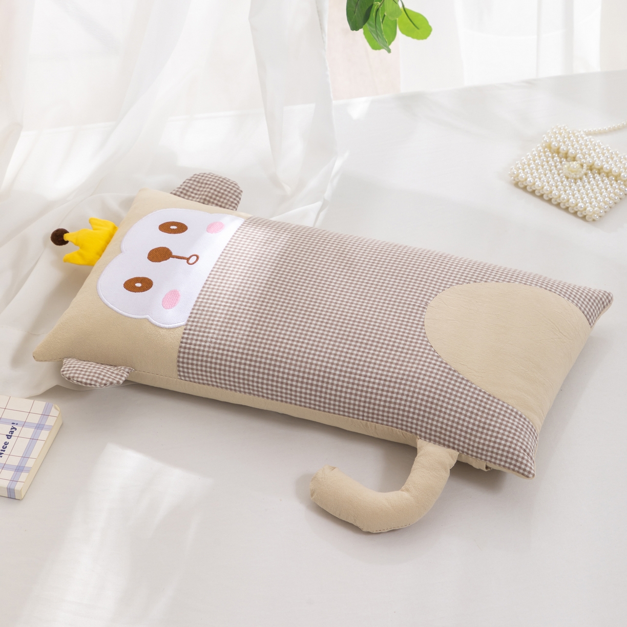 大熊枕芯 2025新款贴布绣卡通荞麦枕头枕芯 咖色-小皮猴