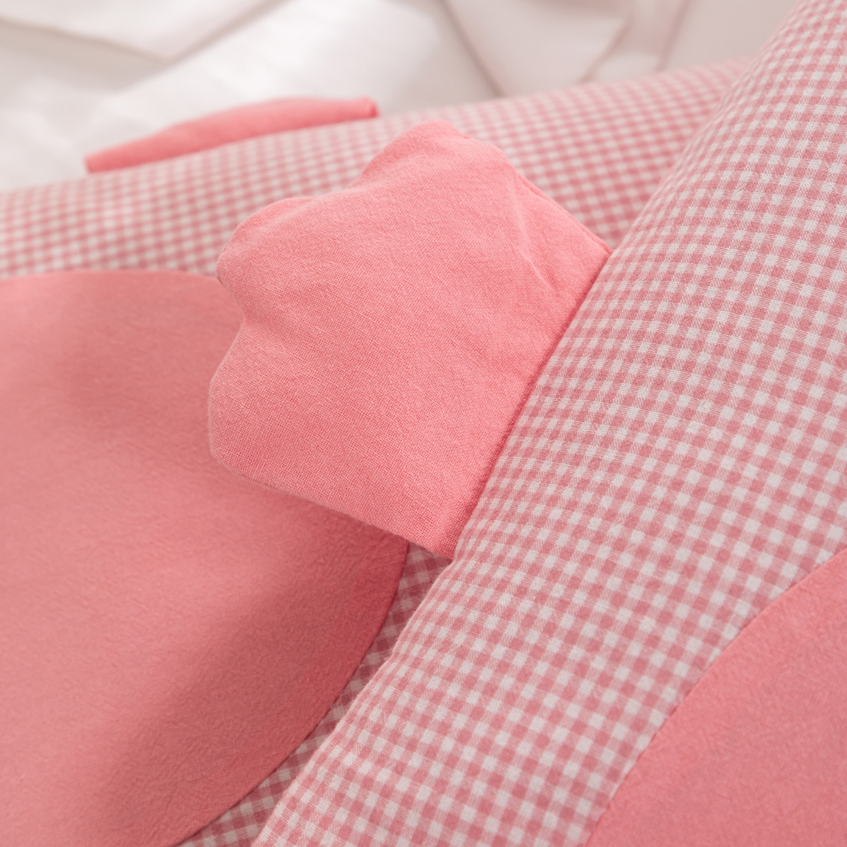 91家纺网 家纺一手货源 找家纺 大熊枕芯 2025新款贴布绣卡通荞麦枕头枕芯 粉色-猫头鹰