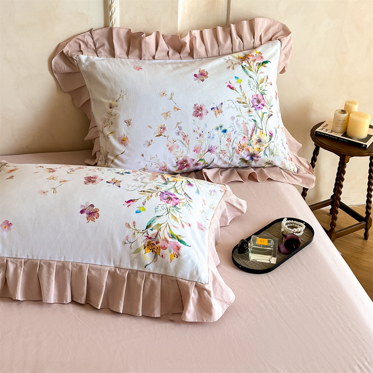 91家纺网 家纺一手货源 找家纺 （总）蓝米卡夫 2025秋冬-全棉生态磨毛数码印花-大版花边（礼盒包装）-拍摄风格2 提供买家秀