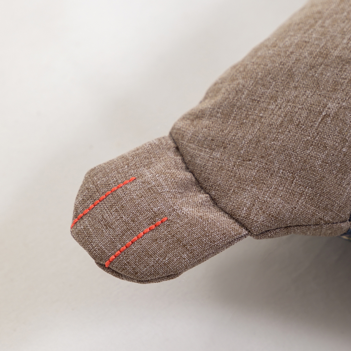 91家纺网 家纺一手货源 找家纺 大熊枕芯 2025新款招财猫荞麦枕头枕芯 招财猫-灰