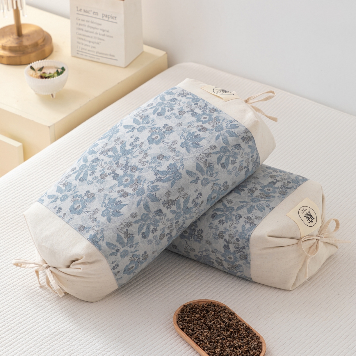 91家纺网 家纺一手货源 找家纺 大熊枕芯 2025新款国潮棉麻荞麦枕头枕芯 枫叶-蓝