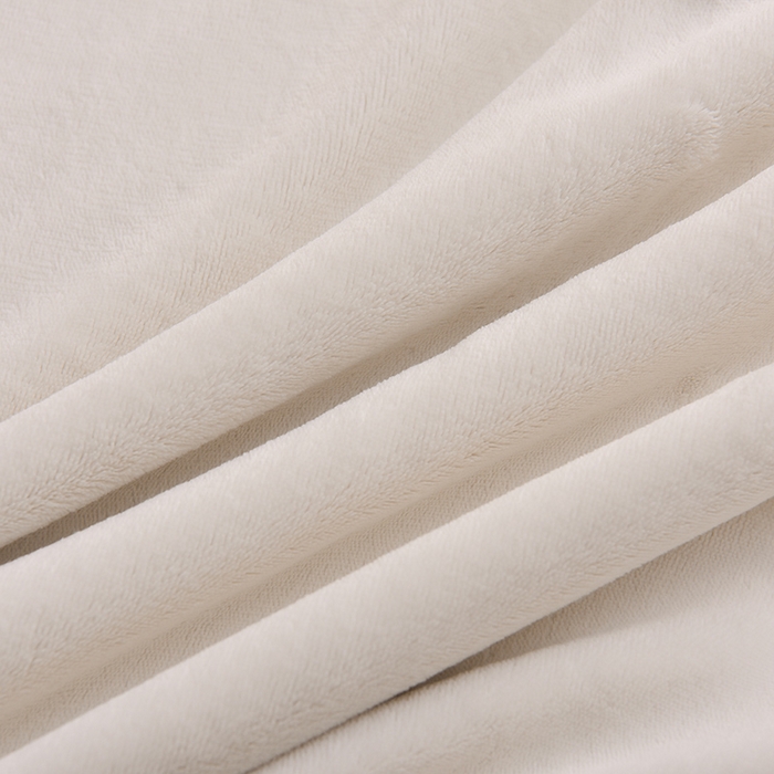 91家纺网 家纺一手货源 找家纺 炫拼家纺 2025新款大眼卡通大版毛巾绣加厚牛奶绒四件套 大眼O泡熊