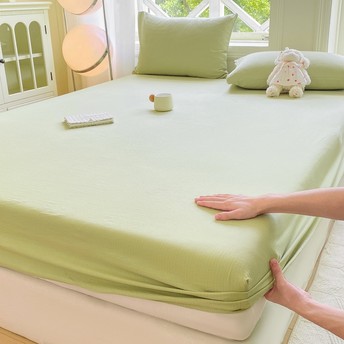 91家纺网 家纺一手货源 找家纺 朵朵家纺  2025新款超柔纯色单床笠单品学生宿舍床垫保护套  果绿