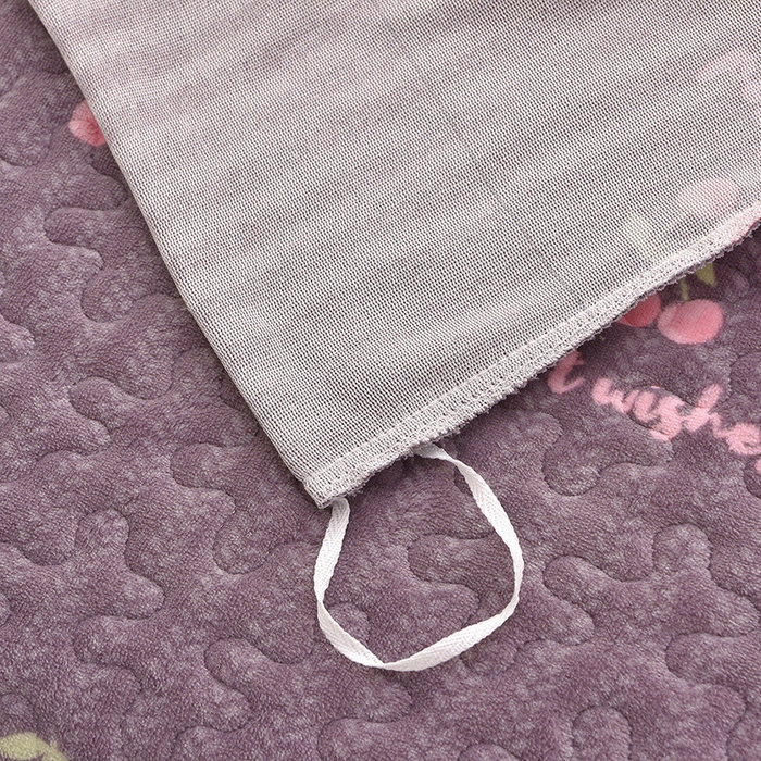 91家纺网 家纺一手货源 找家纺 艺慕家纺 2025新款时尚印花牛奶绒床盖四件套 樱桃时光