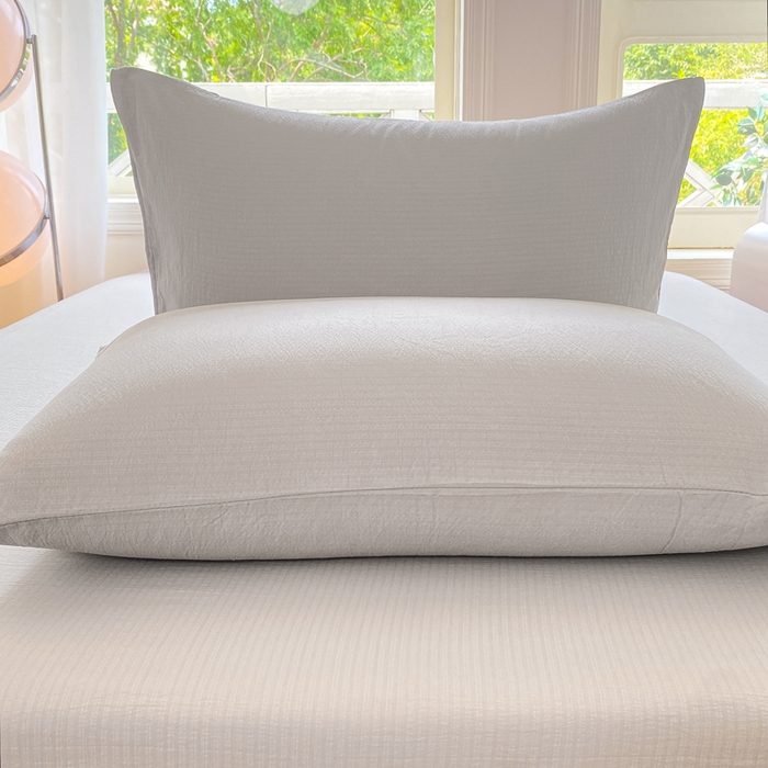 91家纺网 家纺一手货源 找家纺 朵朵家纺  2025新款超柔纯色单床笠单品学生宿舍床垫保护套  浅灰