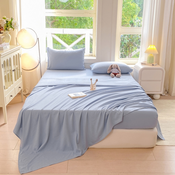 91家纺网 家纺一手货源 找家纺 朵朵家纺  2025新款超柔纯色单床笠单品学生宿舍床垫保护套  雾蓝