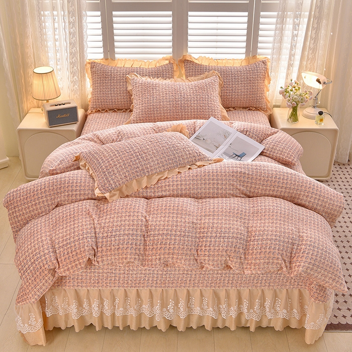 91家纺网 家纺一手货源 找家纺 艺慕家纺 2025新款时尚印花牛奶绒床盖四件套 波西米亚