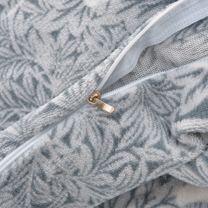 91家纺网 家纺一手货源 找家纺 艺慕家纺 2025新款时尚印花牛奶绒床盖四件套 异域风情