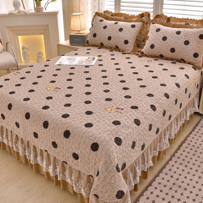 91家纺网 家纺一手货源 找家纺 艺慕家纺 2025新款时尚印花牛奶绒床盖四件套 幸运圈圈