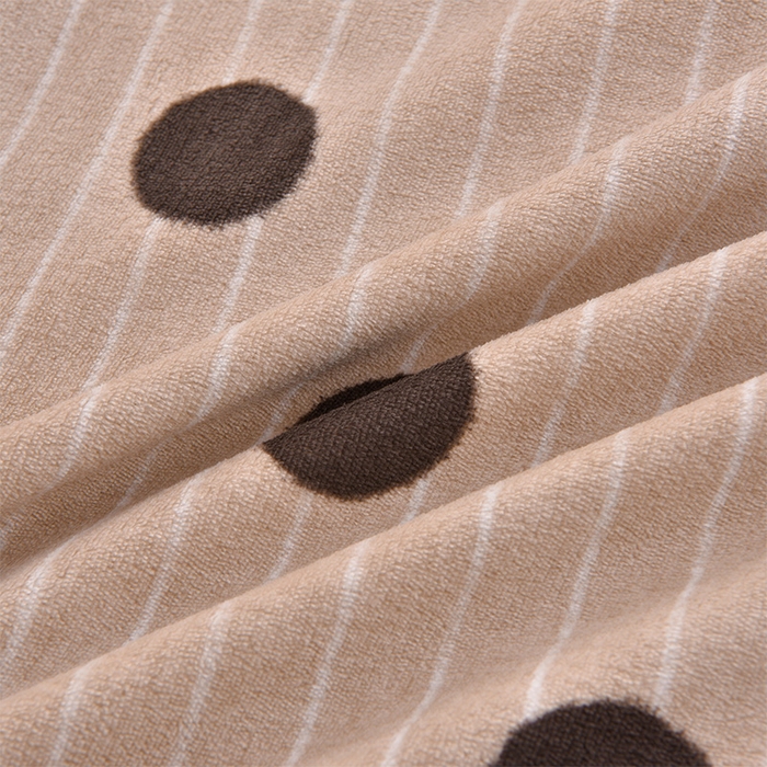 91家纺网 家纺一手货源 找家纺 艺慕家纺 2025新款时尚印花牛奶绒床盖四件套 幸运圈圈