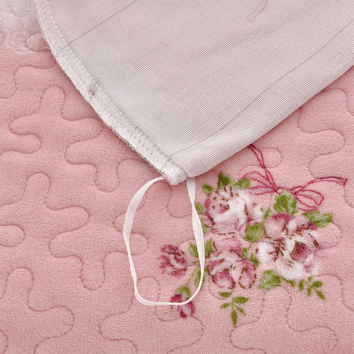 91家纺网 家纺一手货源 找家纺 艺慕家纺 2025新款时尚印花牛奶绒床盖四件套 心相恋