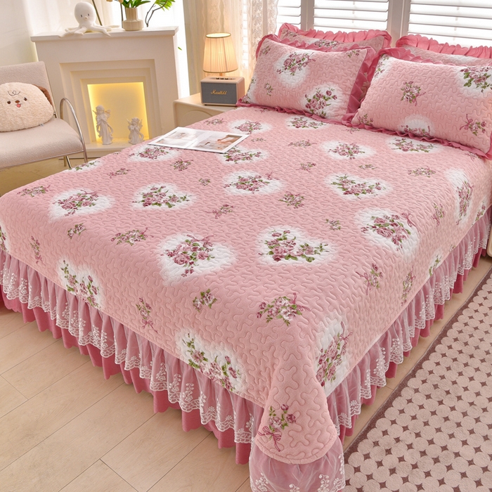 91家纺网 家纺一手货源 找家纺 艺慕家纺 2025新款时尚印花牛奶绒床盖四件套 心相恋