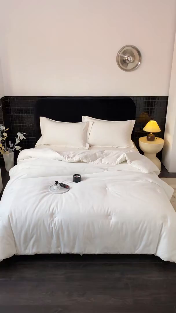 91家纺网 家纺一手货源 找家纺 （总）未来家居 2025新款SPD002绅士澳绒暖豆被全棉小提花绅士条黄金澳绒暖豆夏被春秋被冬被被子被芯