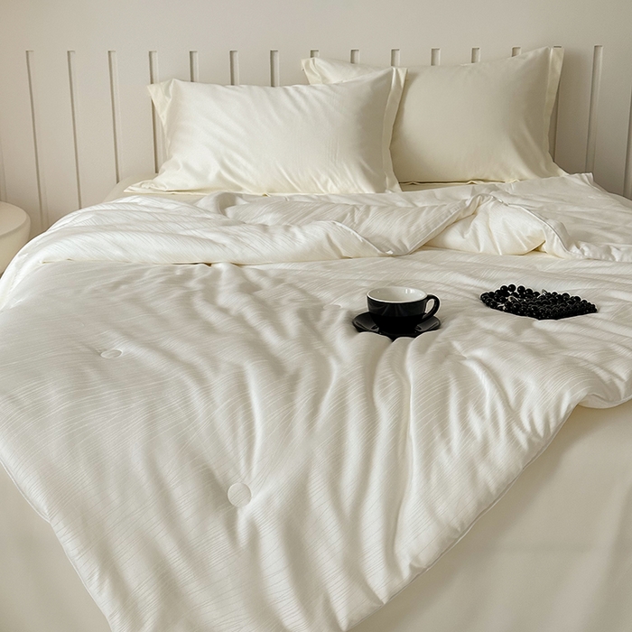 91家纺网 家纺一手货源 找家纺 （总）未来家居 2025新款SPD010七彩丝燕窝被夏被春秋被冬被被子被芯