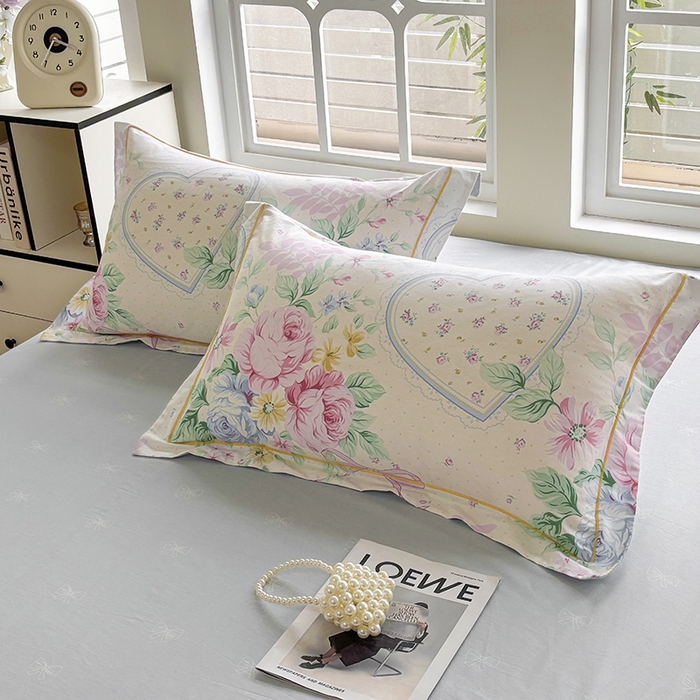 91家纺网 家纺一手货源 找家纺 宇彬家纺 2025新款13070全棉纯棉印花单被套一字绣工艺款 一字绣 粉蓝心韵