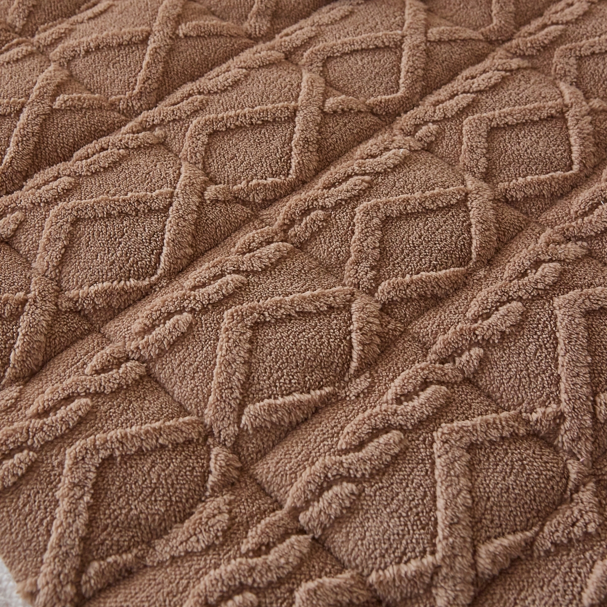 91家纺网 家纺一手货源 找家纺 缦吉 2025新款学生款高克重塔芙蓉床褥床护垫 焦糖咖（全网最低）