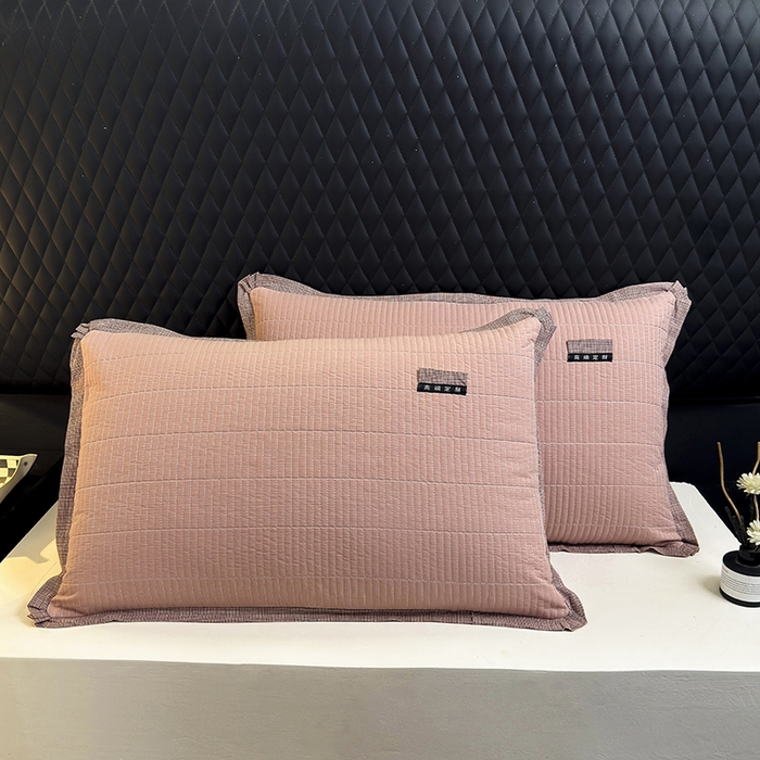 91家纺网 家纺一手货源 找家纺 呦呦南宋 纯棉绗缝40x60cm现代风单品枕头套水洗棉中层夹棉拉链款全棉高端定制平边枕套 平边橙