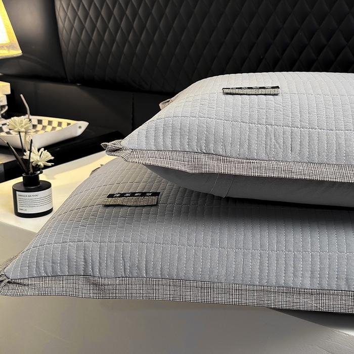 91家纺网 家纺一手货源 找家纺 （总）呦呦南宋 纯棉绗缝48x74cm水洗棉枕套中层夹棉单品拉链款一对装全棉高端定制款平边枕套