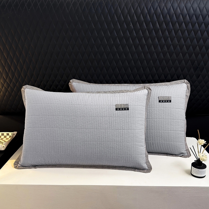 91家纺网 家纺一手货源 找家纺 呦呦南宋 纯棉绗缝48x74cm水洗棉枕套中层夹棉单品拉链款一对装全棉高端定制款平边枕套 平边灰