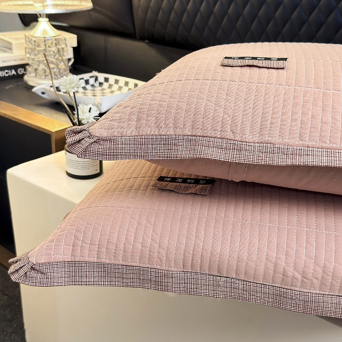 91家纺网 家纺一手货源 找家纺 呦呦南宋 纯棉绗缝48x74cm水洗棉枕套中层夹棉单品拉链款一对装全棉高端定制款平边枕套 平边橙