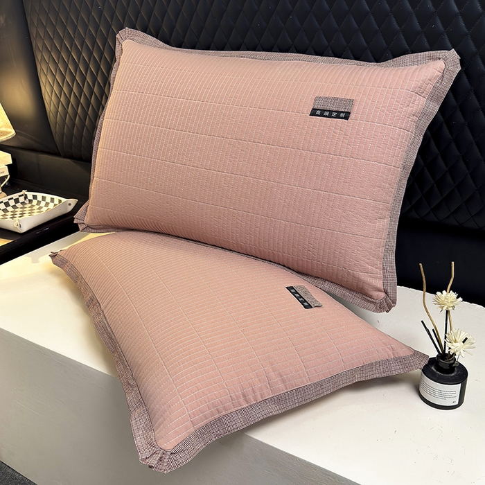 91家纺网 家纺一手货源 找家纺 呦呦南宋 纯棉绗缝48x74cm水洗棉枕套中层夹棉单品拉链款一对装全棉高端定制款平边枕套 平边橙