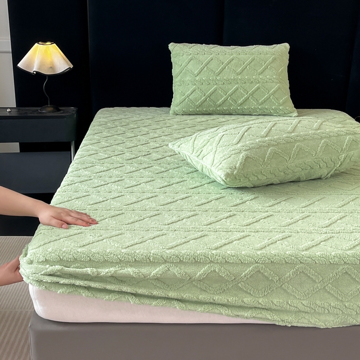 91家纺网 家纺一手货源 找家纺 米瑞娜 2025秋冬新款塔芙绒床笠跨境外贸单品尺寸齐全 果绿