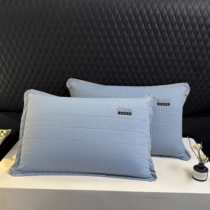 91家纺网 家纺一手货源 找家纺 呦呦南宋 纯棉绗缝48x74cm水洗棉枕套中层夹棉单品拉链款一对装全棉高端定制款平边枕套 平边蓝