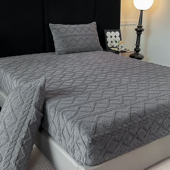 91家纺网 家纺一手货源 找家纺 米瑞娜 2025秋冬新款塔芙绒床笠跨境外贸单品尺寸齐全 灰色