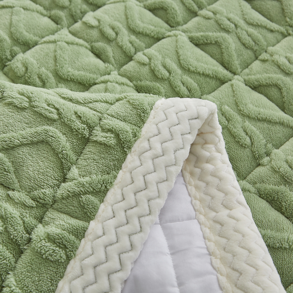 91家纺网 家纺一手货源 找家纺 缦吉 2025新款成人款高克重塔芙蓉床褥床护垫 橄榄绿（全网最低）