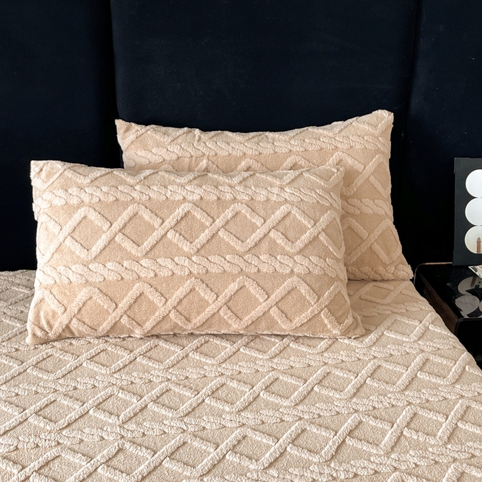 91家纺网 家纺一手货源 找家纺 米瑞娜 2025秋冬新款塔芙绒床笠跨境外贸单品尺寸齐全 卡其