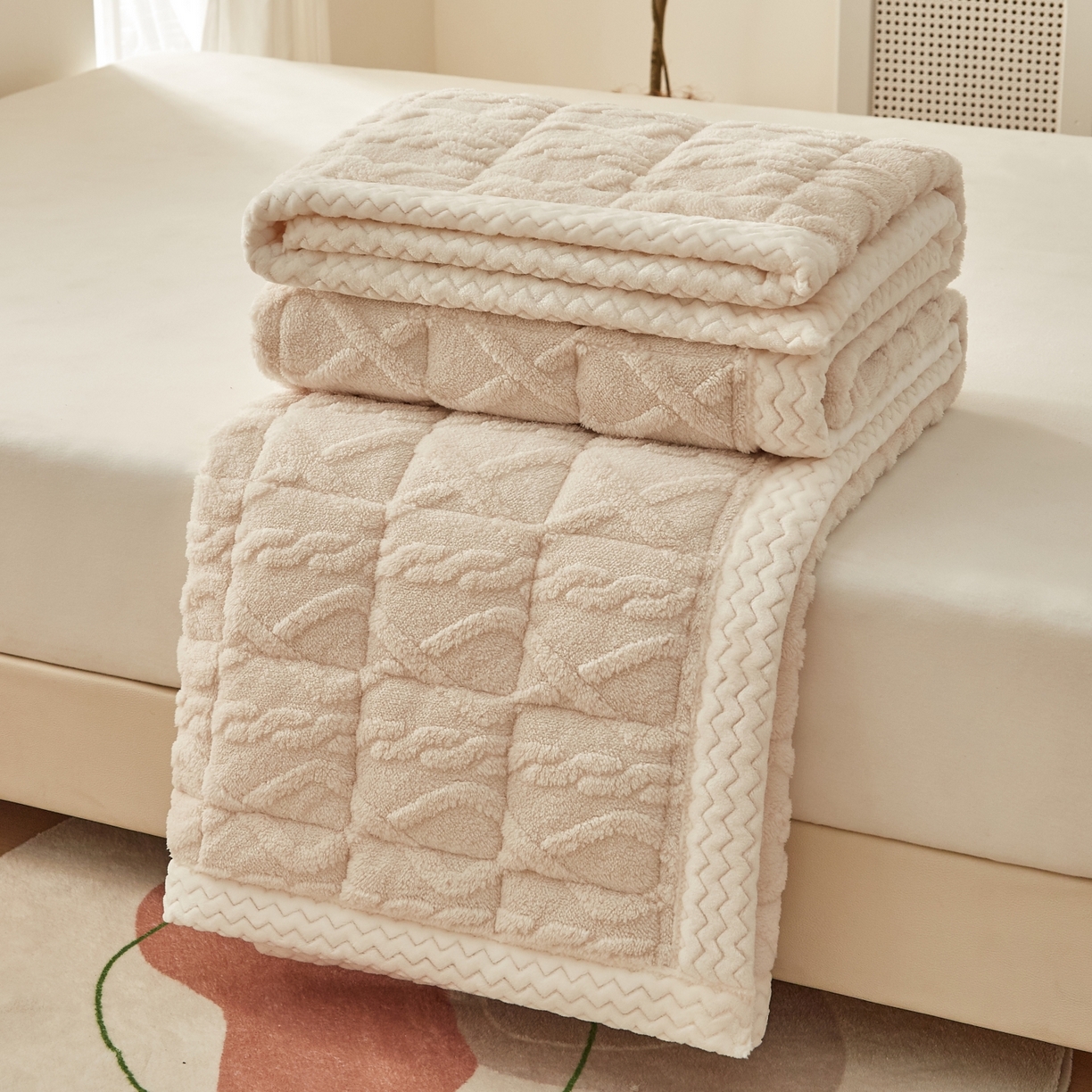 91家纺网 家纺一手货源 找家纺 缦吉 2025新款成人款高克重塔芙蓉床褥床护垫 奶油白（全网最低）