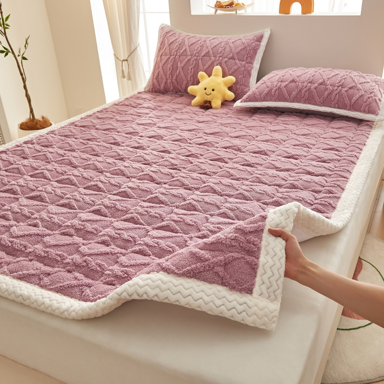 91家纺网 家纺一手货源 找家纺 缦吉 2025新款成人款高克重塔芙蓉床褥床护垫 优雅紫（全网最低） 