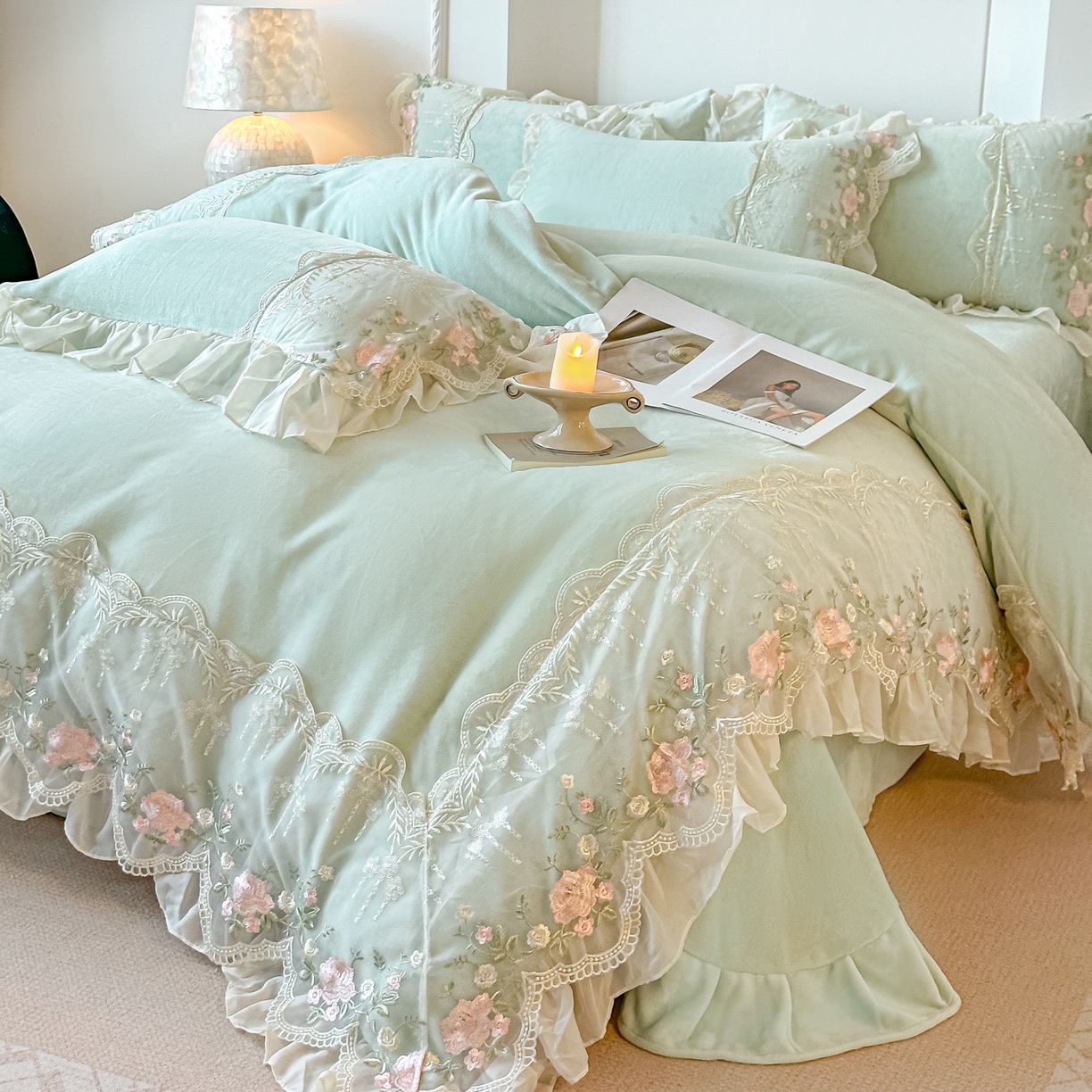 91家纺网 家纺一手货源 找家纺 （总）凯美家居 2025新款水洗真丝蕾丝刺绣四件套