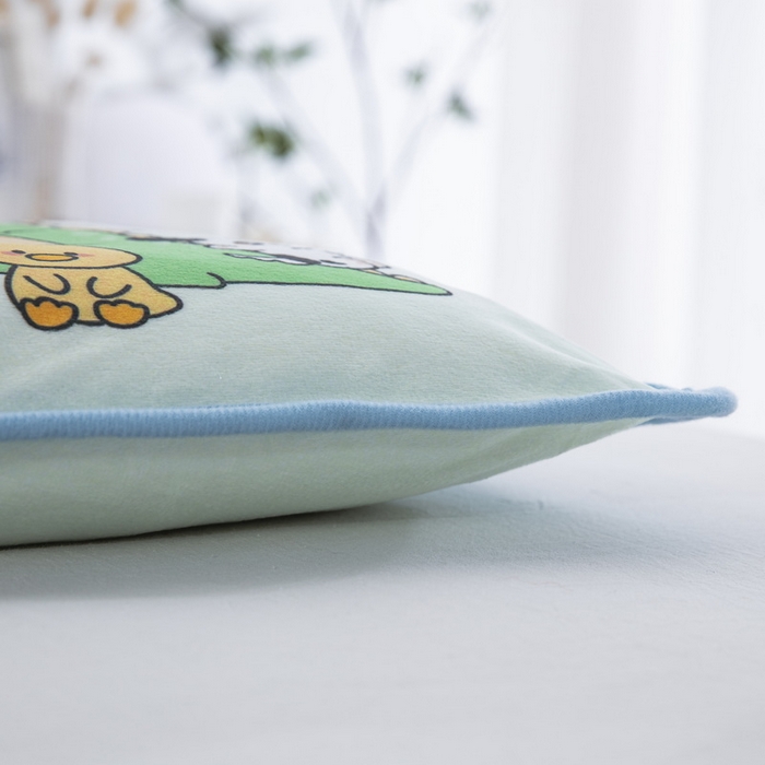 91家纺网 家纺一手货源 找家纺 大黄蜂家居家纺 2025新款秋冬水晶绒儿童包边定位枕套枕头枕芯 小恐龙