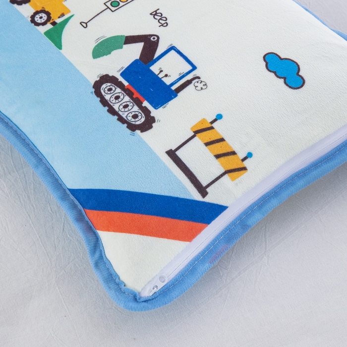 91家纺网 家纺一手货源 找家纺 大黄蜂家居家纺 2025新款秋冬水晶绒儿童包边定位枕套枕头枕芯 工程车队