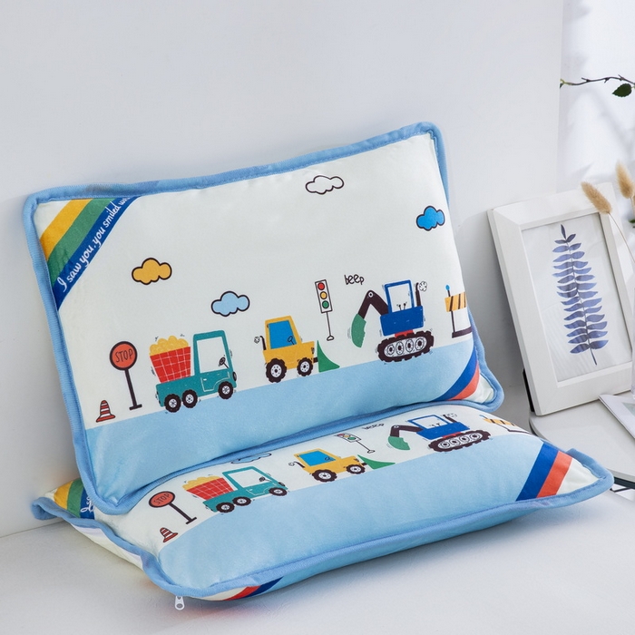 91家纺网 家纺一手货源 找家纺 大黄蜂家居家纺 2025新款秋冬水晶绒儿童包边定位枕套枕头枕芯 工程车队