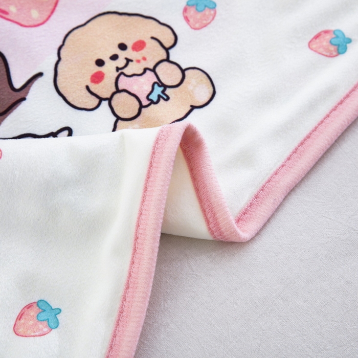 91家纺网 家纺一手货源 找家纺 大黄蜂家居家纺 2025新款秋冬水晶绒儿童包边定位枕套枕头枕芯 草莓女孩