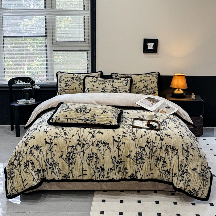 91家纺网 家纺一手货源 找家纺 诺梵家纺 2025新款兔毛绒包边 雕花绒四件套 青黛