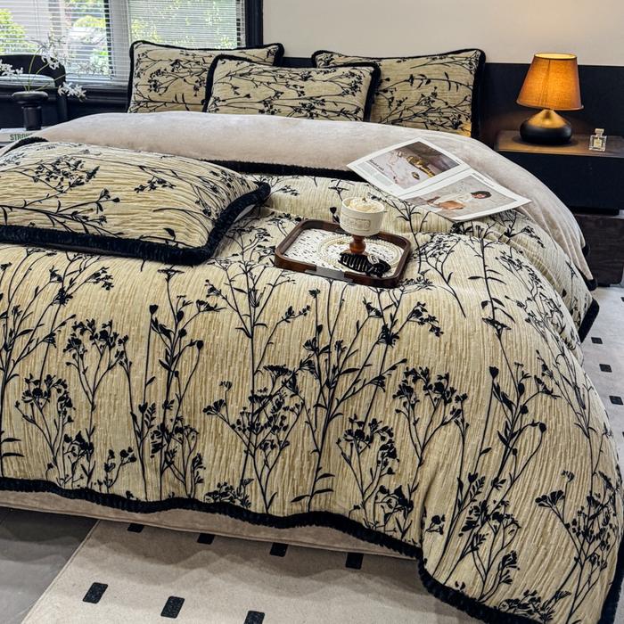 91家纺网 家纺一手货源 找家纺 诺梵家纺 2025新款兔毛绒包边 雕花绒四件套 青黛