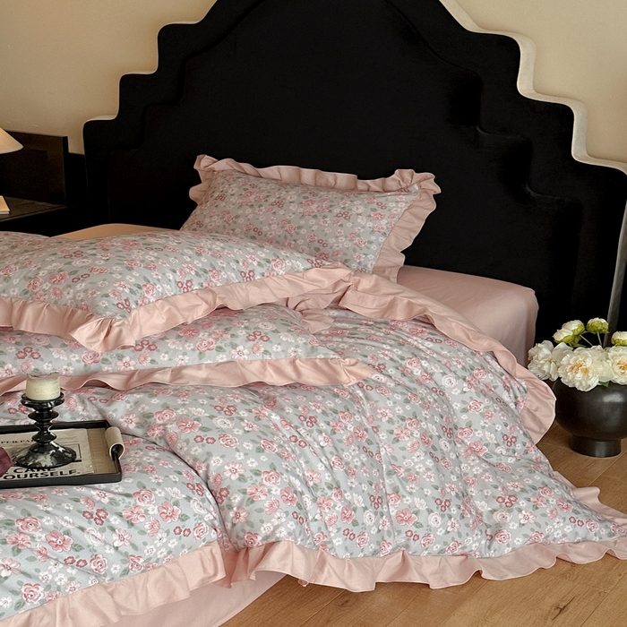 91家纺网 家纺一手货源 找家纺 （总）慕晨 2025新款秋冬全棉纯棉加厚磨毛法式花边数码印简奢高级公主风四件套直播热卖