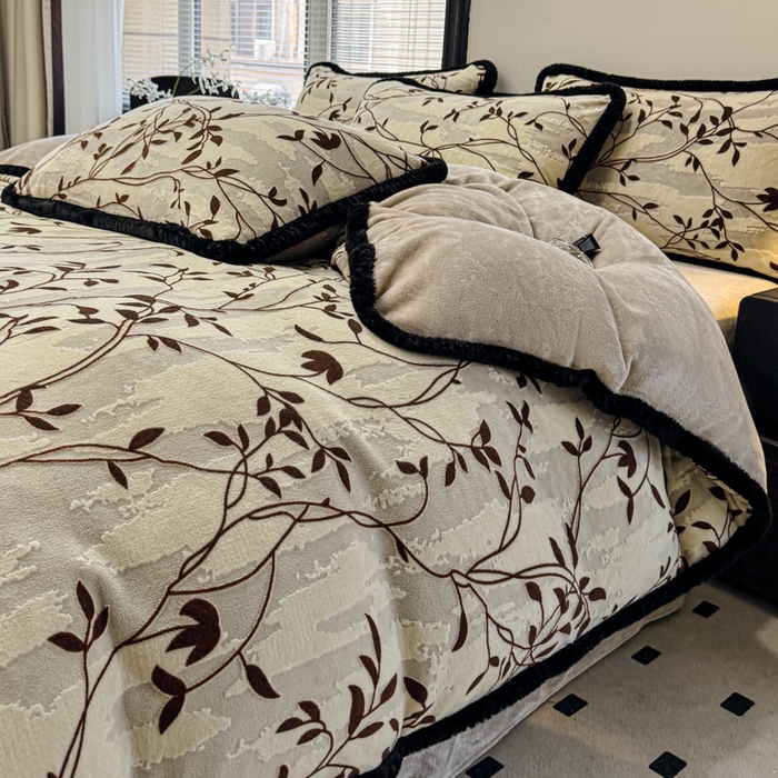 91家纺网 家纺一手货源 找家纺 诺梵家纺 2025新款兔毛绒包边 雕花绒四件套 苏乡