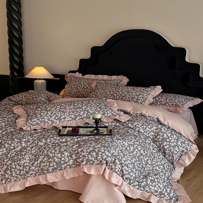 91家纺网 家纺一手货源 找家纺 慕晨 2025新款秋冬全棉纯棉加厚磨毛法式花边数码印简奢高级公主风四件套直播热卖 浪漫人生 粉