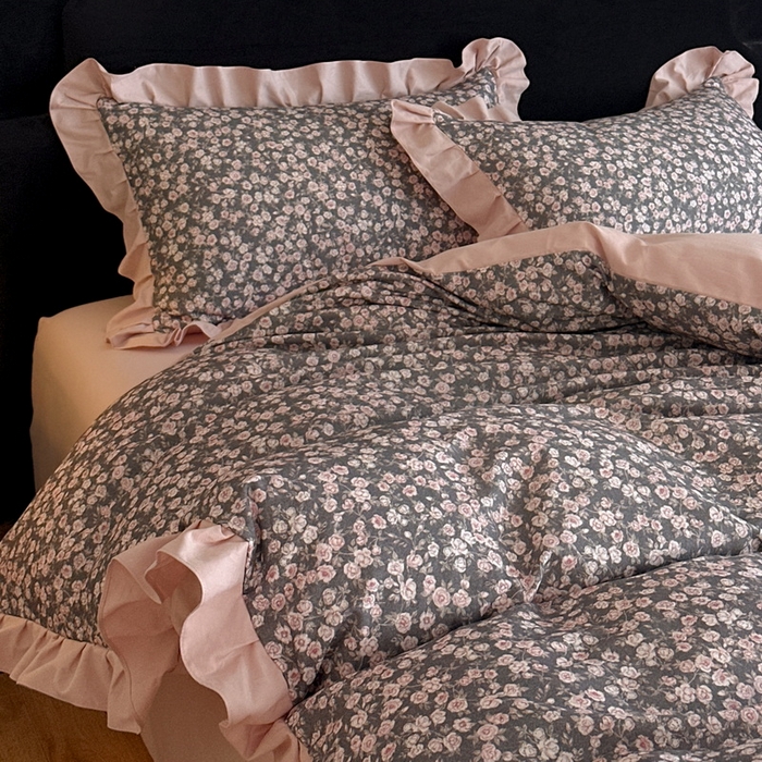 91家纺网 家纺一手货源 找家纺 慕晨 2025新款秋冬全棉纯棉加厚磨毛法式花边数码印简奢高级公主风四件套直播热卖 浪漫人生 粉