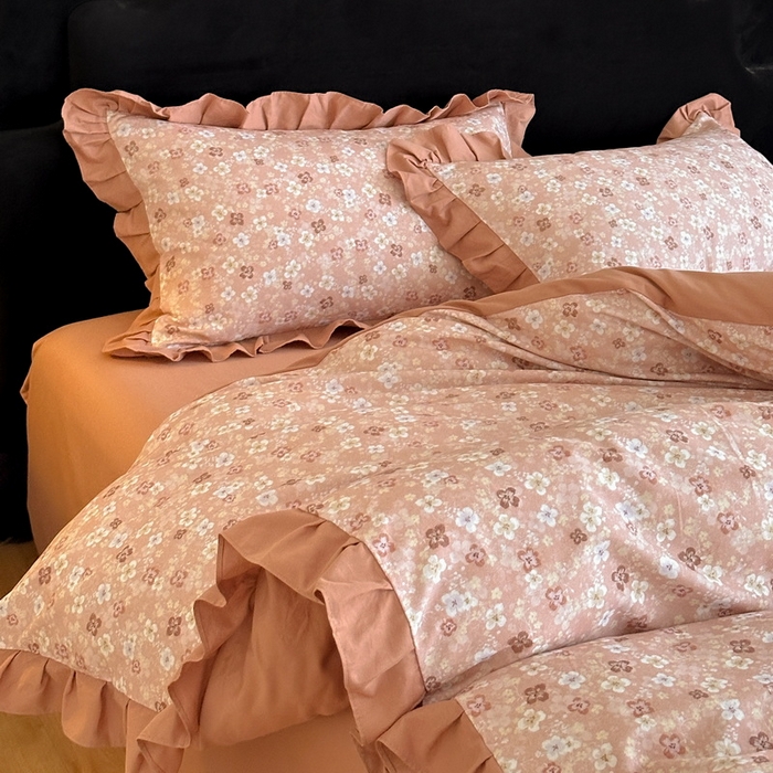 91家纺网 家纺一手货源 找家纺 慕晨 2025新款秋冬全棉纯棉加厚磨毛法式花边数码印简奢高级公主风四件套直播热卖 米朵