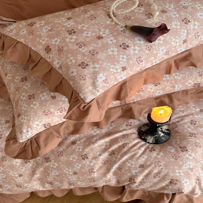 91家纺网 家纺一手货源 找家纺 慕晨 2025新款秋冬全棉纯棉加厚磨毛法式花边数码印简奢高级公主风四件套直播热卖 米朵