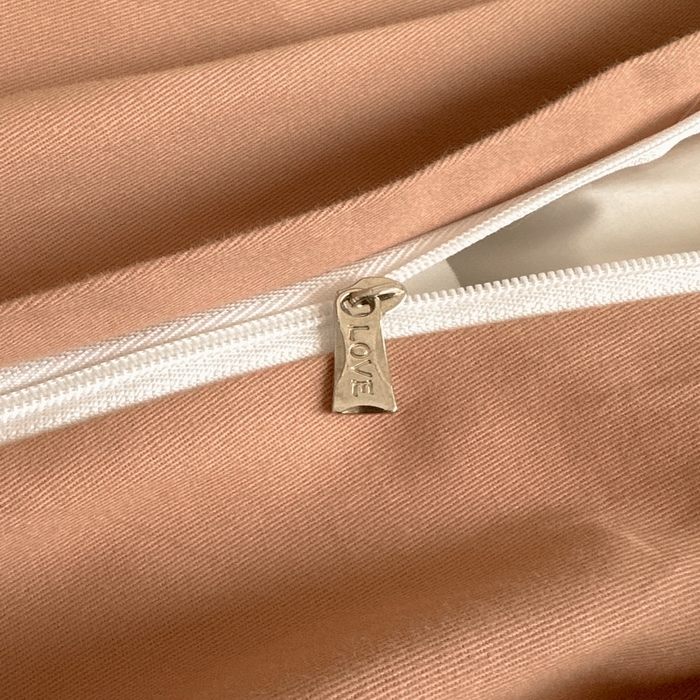 91家纺网 家纺一手货源 找家纺 慕晨 2025新款秋冬全棉纯棉加厚磨毛法式花边数码印简奢高级公主风四件套直播热卖 米朵