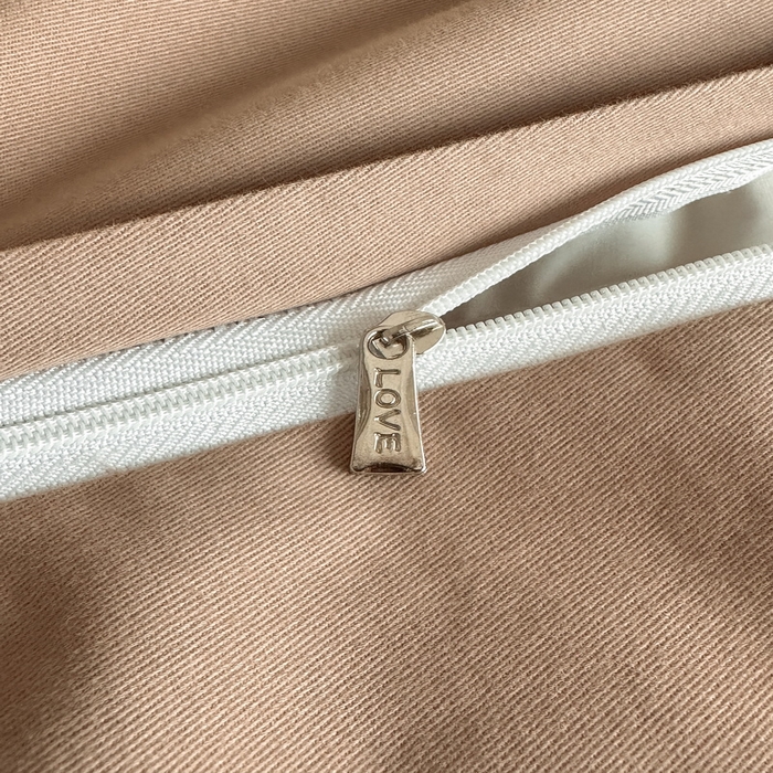 91家纺网 家纺一手货源 找家纺 慕晨 2025新款秋冬全棉纯棉加厚磨毛法式花边数码印简奢高级公主风四件套直播热卖 语堂