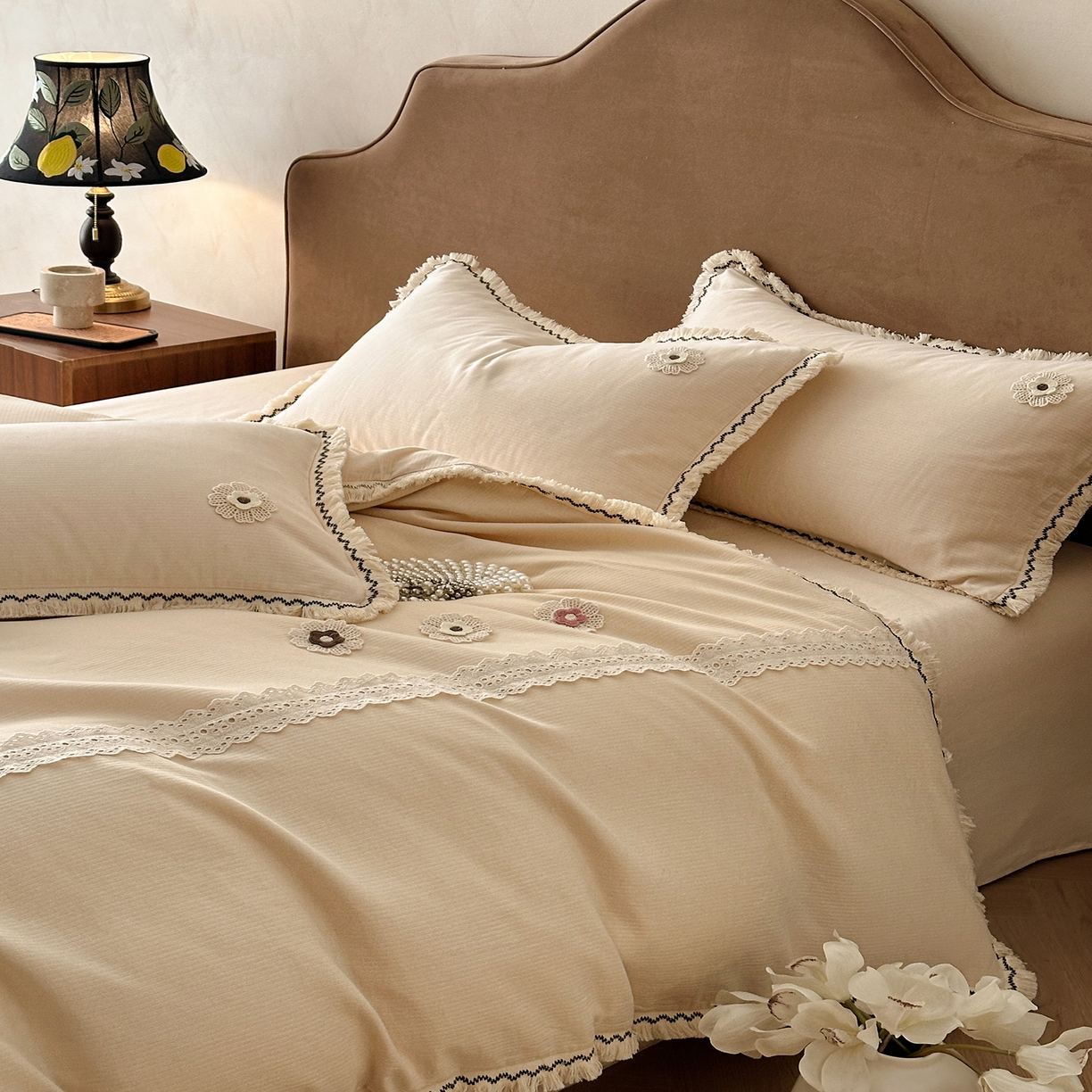 91家纺网 家纺一手货源 找家纺 （总）慕晨 2025新款小提花全棉磨毛四件套小清新花边公主风小碎花浪漫小红书直播热款